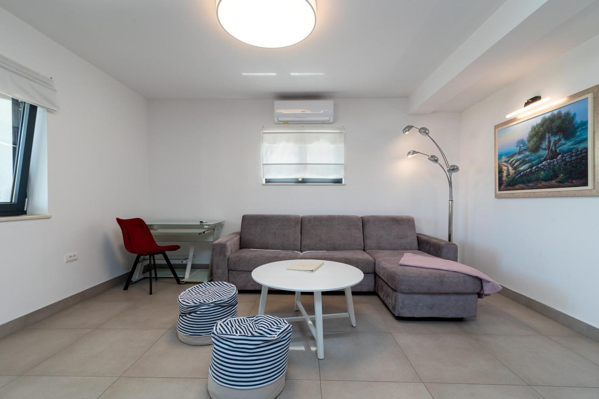 Maca Apartments & Suites Trogir Exterior foto